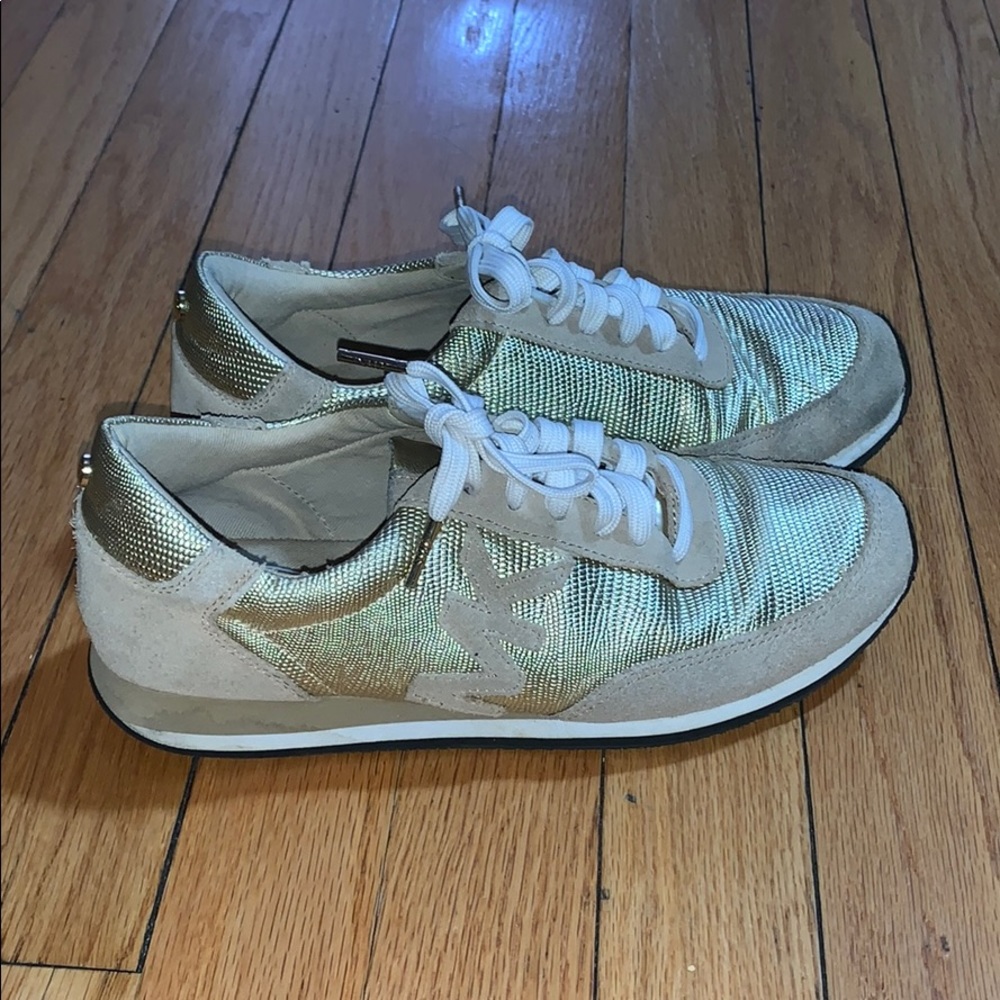 Mk shoes size 6.5